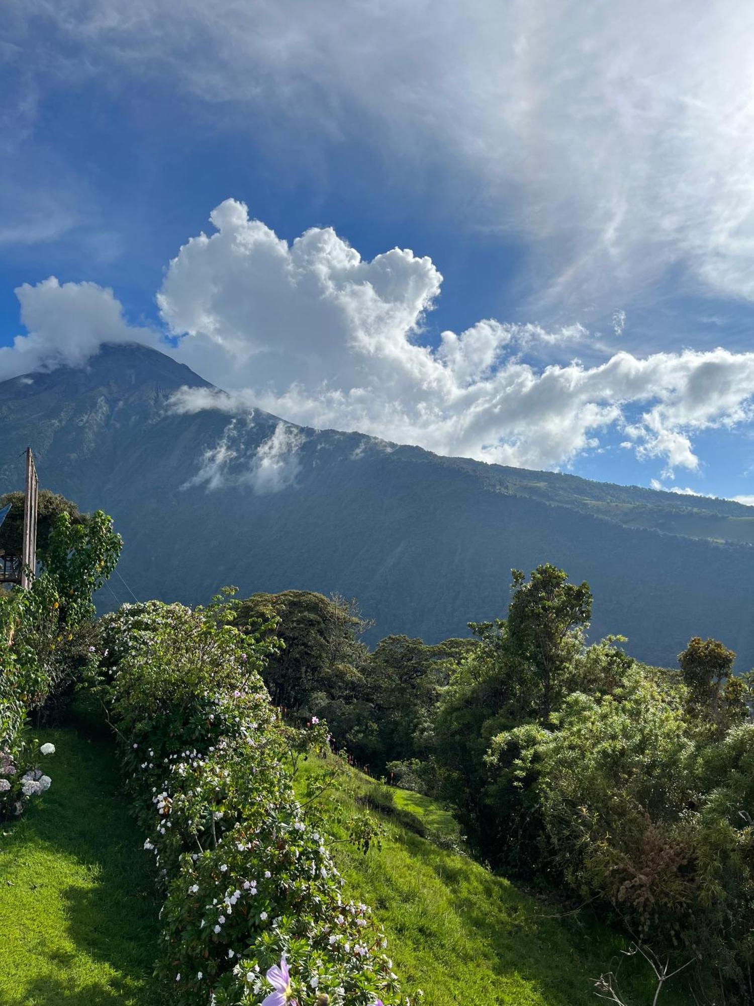 Premium Holiday Cabin - Spectacular Tungurahua Volcano View Baños Exterior foto